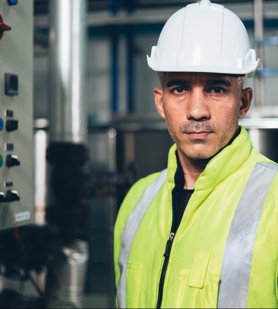 portrait-of-factory-worker-at-manufacturing-industry-1.jpg